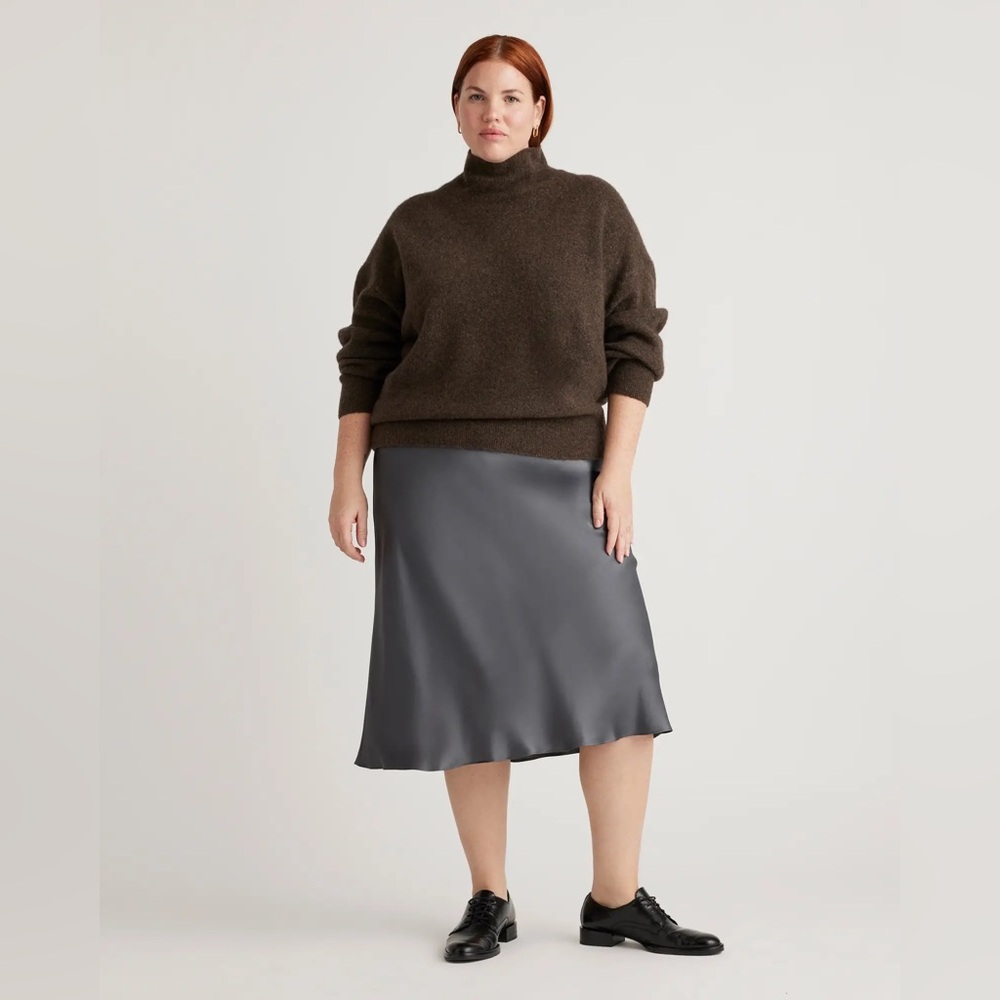 100% Washable Silk Skirt Silver